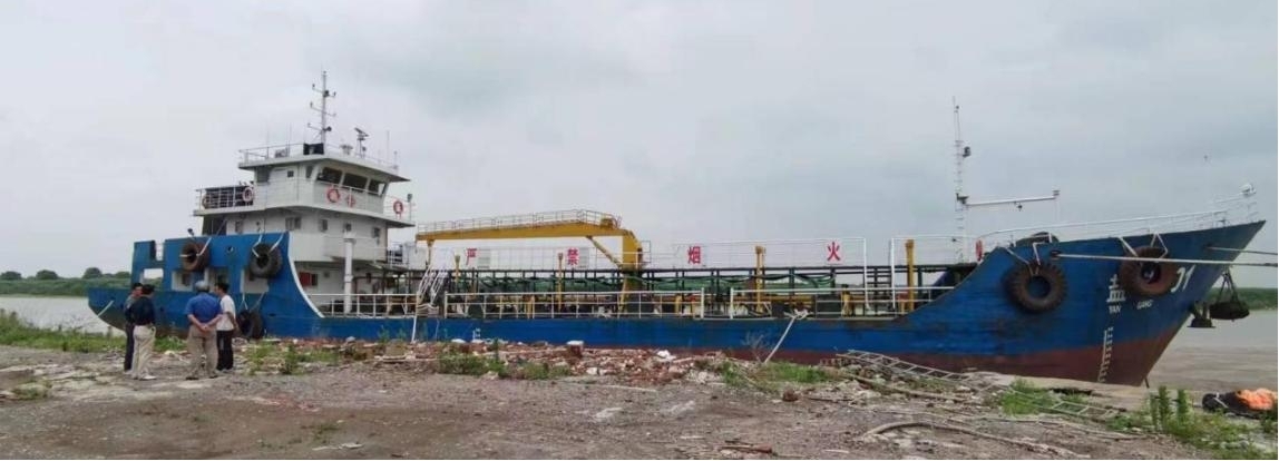 新灘投資公司赴大豐斗龍港開展加油船調研工作.jpg