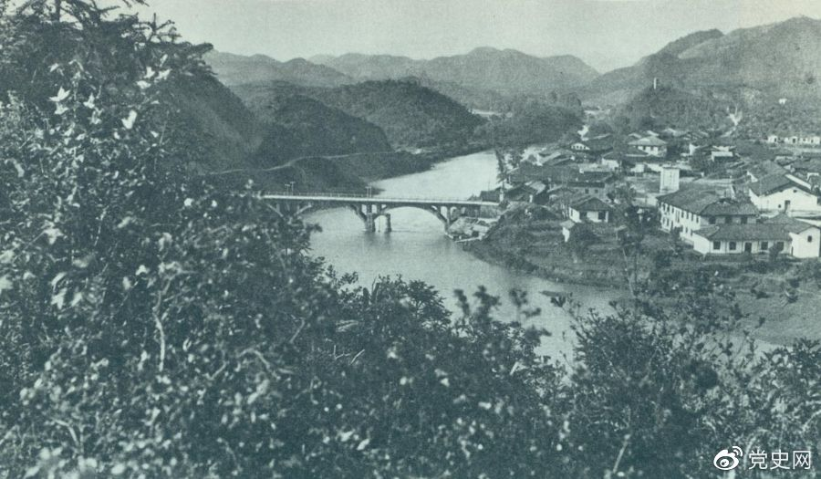 1930年12月，紅軍在龍岡地區(qū)殲滅國民黨軍第十八師近一萬人，活捉敵師長張輝瓚。圖為作戰(zhàn)舊址江西興國東北的龍岡。